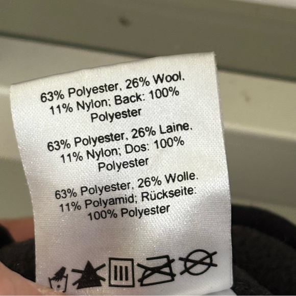 Outdoor Research Dakota Peruvian wool nylon blend outdoor winter beanie hat - Picture 7 of 8